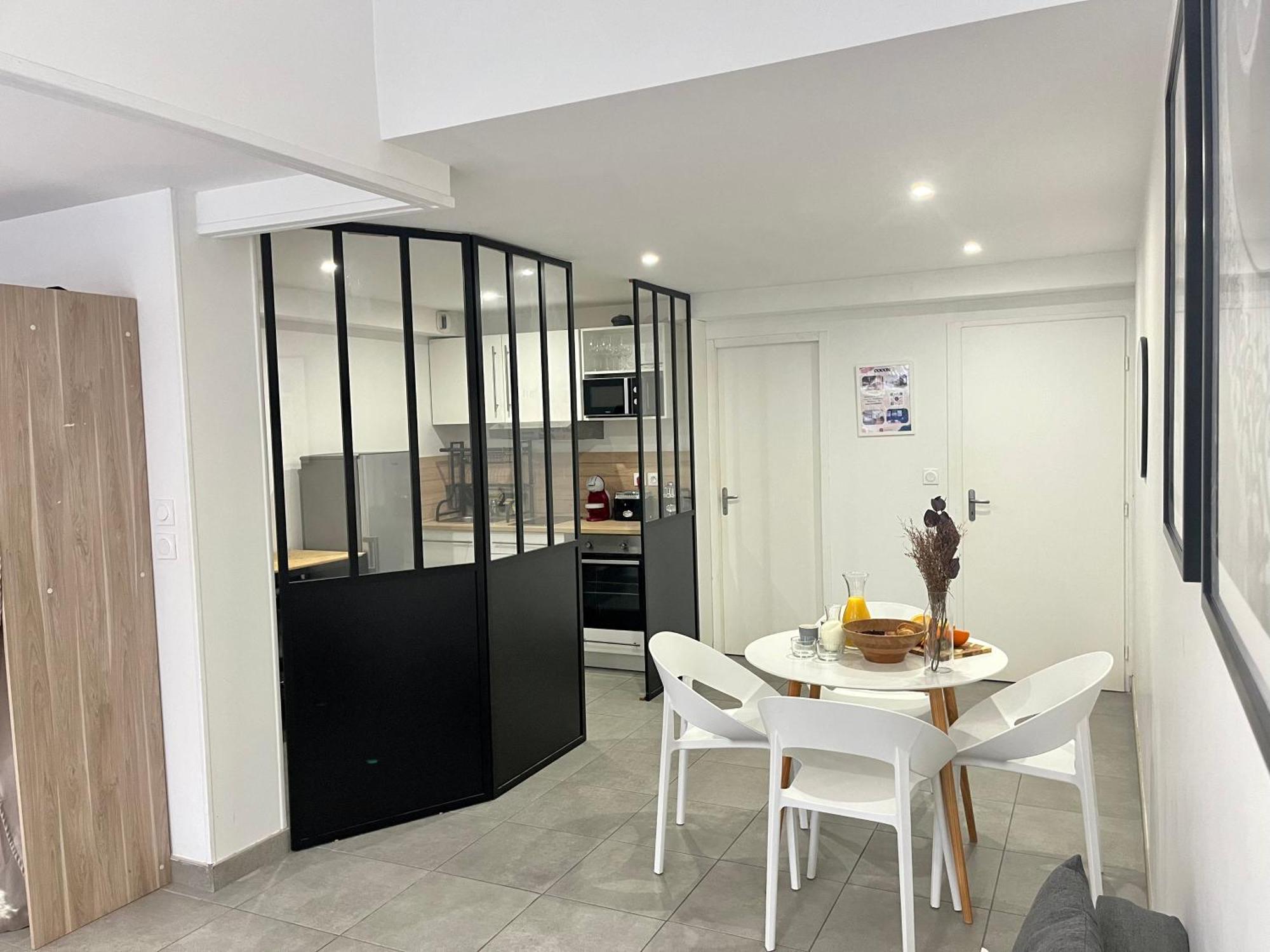 Danburry Appartement *